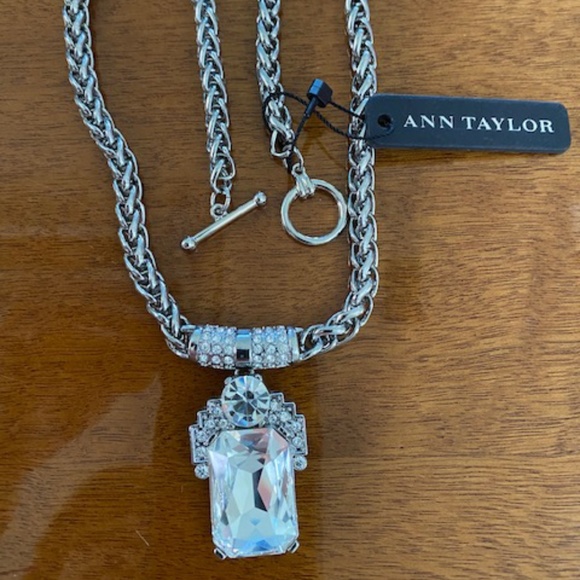 Ann Taylor Necklace - Just Stunning! - Picture 5 of 5